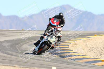 media/Oct-21-2024-Moto Forza (Mon) [[0d67646773]]/B Group/Session 4 (Turn 12)/